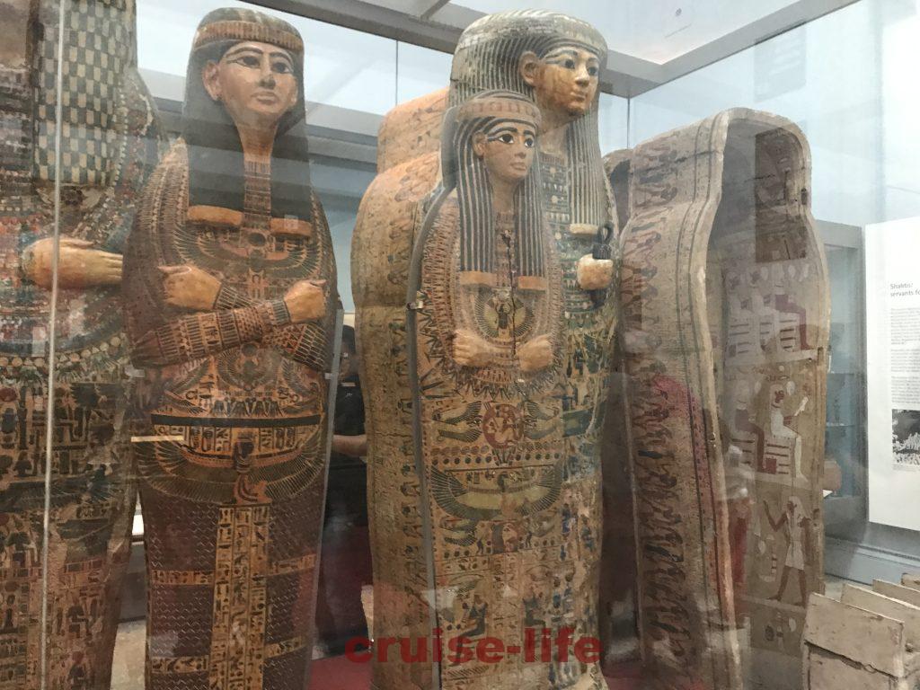 大英博物館の古代エジプトミイラ